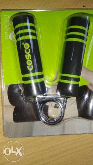 Green And Black Cosco Hand Grip In Pack