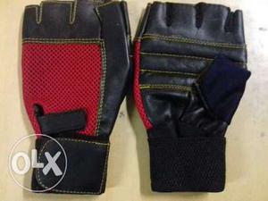 Gym hand gloves