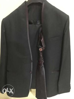 Medium size suit for wedding