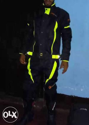 Men's Black And Yellow Sports Bike Racing Suit (Jacket &