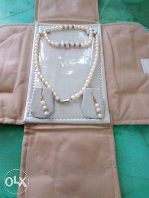 Pearl neckless