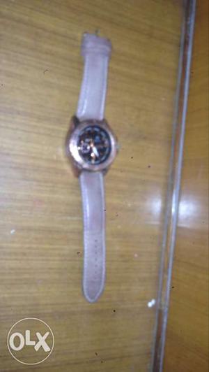 Round Silver Chronograph Watch With White Leather Strap