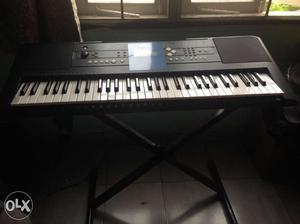 Selling my digital piano which is in perfect
