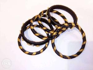 Six Black-and-beige Bangle