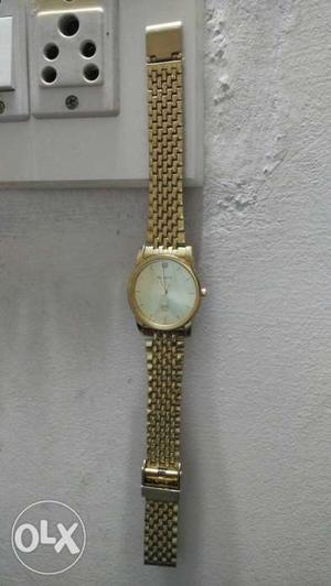 Sonata mens watch for Rs.380 Its in perfectly