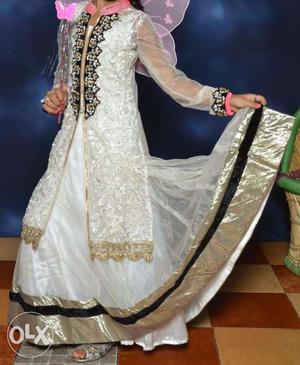 Superb Gown for Girl aged 9 to 12 yrs