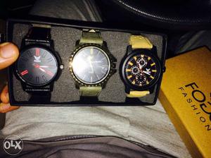 Three Round Black Watches In Box