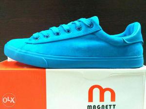 Unpaired Blue Magnet Low-top Shoe On Box
