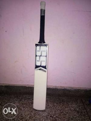 Unused SS cricket bat. Absolutely new.