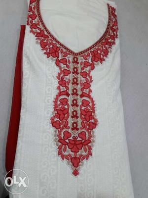 Women's White And Red Sleeveless Dress
