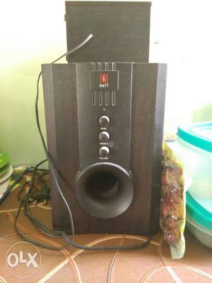 4.1 speaker system.. tip top condition