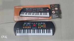 Black Canto HL-600 Electronic Keyboard With Box