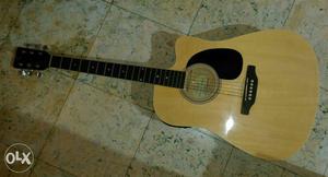 Pluto Acoustic Guitar with Auto Tuner and