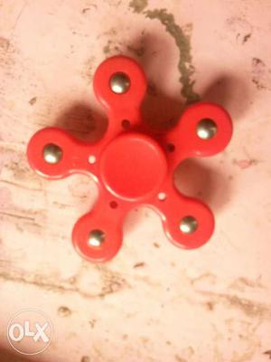 Red spinner
