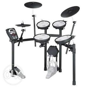 Roland td 11kv,with mat,throne,pedal
