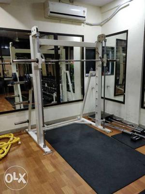 Smith Machine in Good condition...want to sell it