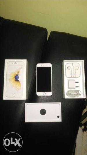 Apple iphone 6s 16gb gold,5 months old,with full