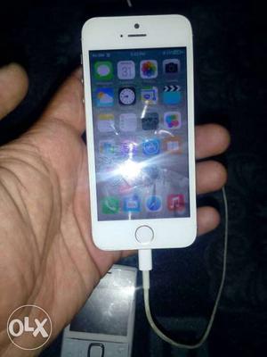 I want to sell my iphone 5s in mint condtion with