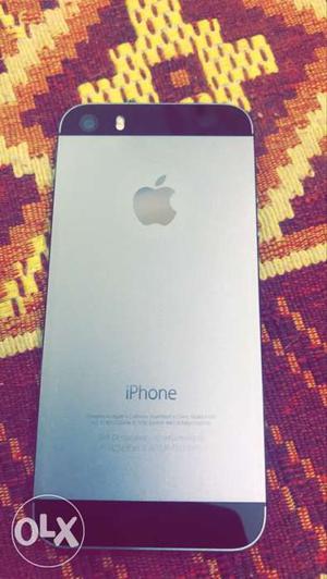 Iphone 5s 32 gb space grey color with all