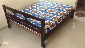 King Size Wooden Bed+Mattress:Age 7years,