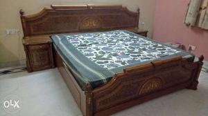 King size bed with carving on nagpur teak wood.Without
