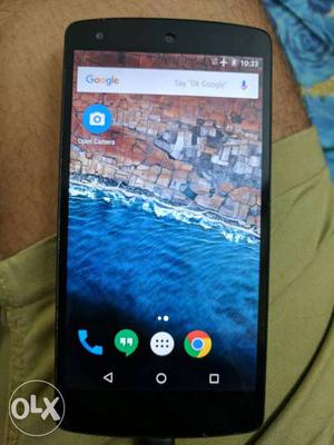 Nexus 5 32gb 2 year old 2 gb ram 4g