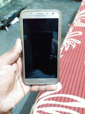 Samsung j edition in good condition.call