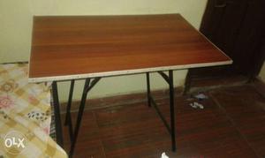 15 day old table.urgent sell.