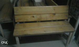 4 benches low used high quality contact no