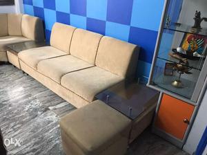 7 peice sofa set + 2 side table and 1 centre