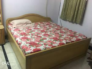 Bed Queen Size 4 year old