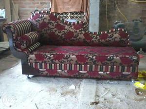 Black And Red Fainting Couch