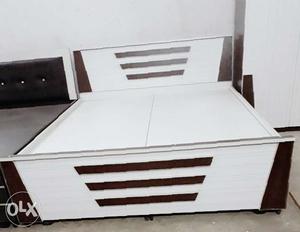 Brand new double bed with storage 10 year