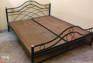 Brown And Black Wooden Metal-base Bed Frame