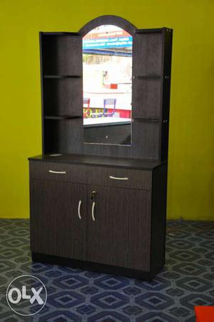 Brown And Black drawer Cabinet With Mirror.5 years warrenty