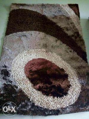 Carpet size 4*5, not used, fully new