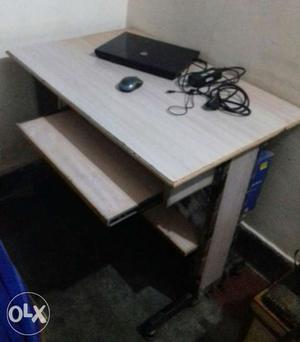 Computer table in cheap rate