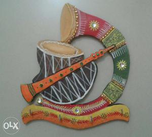 Multi Coloured Musical Instrument Key Stand Wall Decor