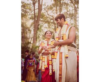 Professional Wedding Photographer Mumbai - Movie'ing Moments
