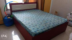 Selling Queen Size double bed in good condition