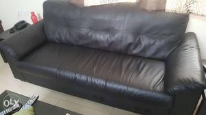 Want to sell my 3 seater sofa..bought it from