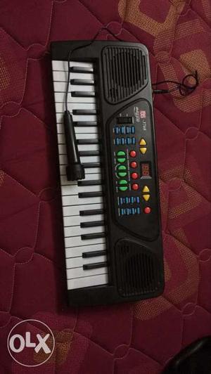 1 hour old by mistake purchase its a toy casio