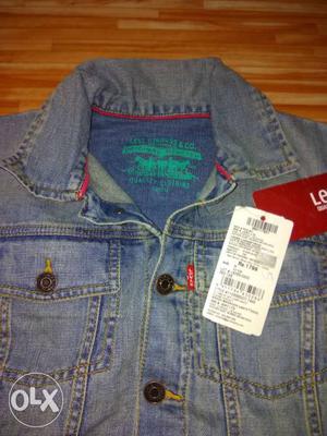 12o peses lot jacket brand(Levi's) size 5 to 13
