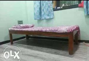 3*6 size wooden bed in best condition With 2 matterss