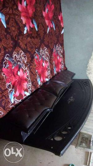 5 years old, box bed, inbuilt back cushion with
