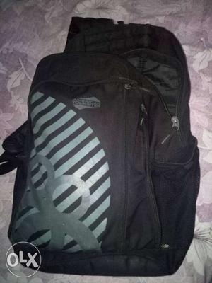 American tourister branded bag with no damage