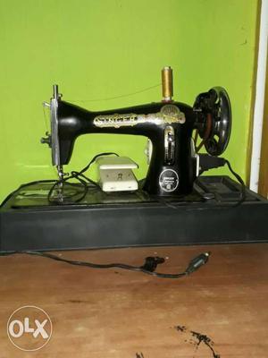 Black And Gold Singer Sewing Machine