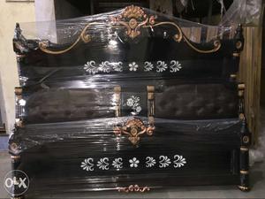 Black Wooden Headboard And Footboard