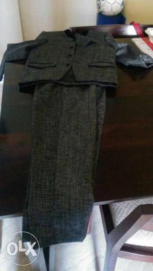 Kids suit not used at all (3 yrs)
