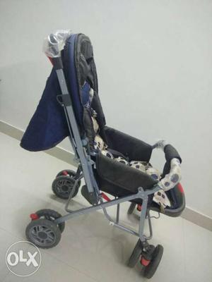 Luvlap baby stroller 3 years old, but in good condition and